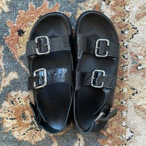 Size 9 Freda Salvador Women's Piper Buckle Croc-Embossed Slingback Sandals